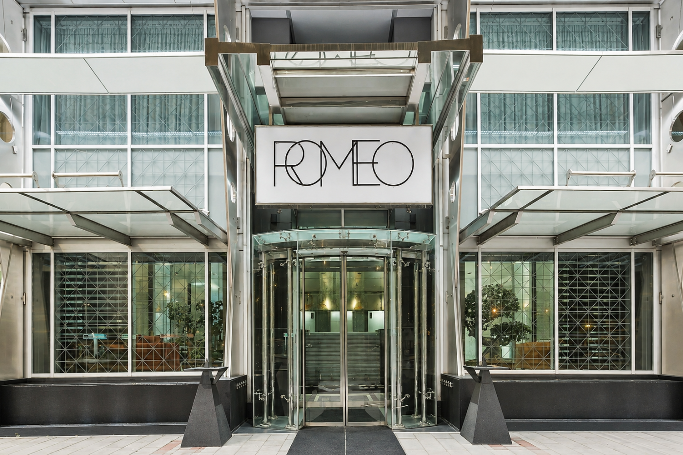 Romeo Hotel Naples