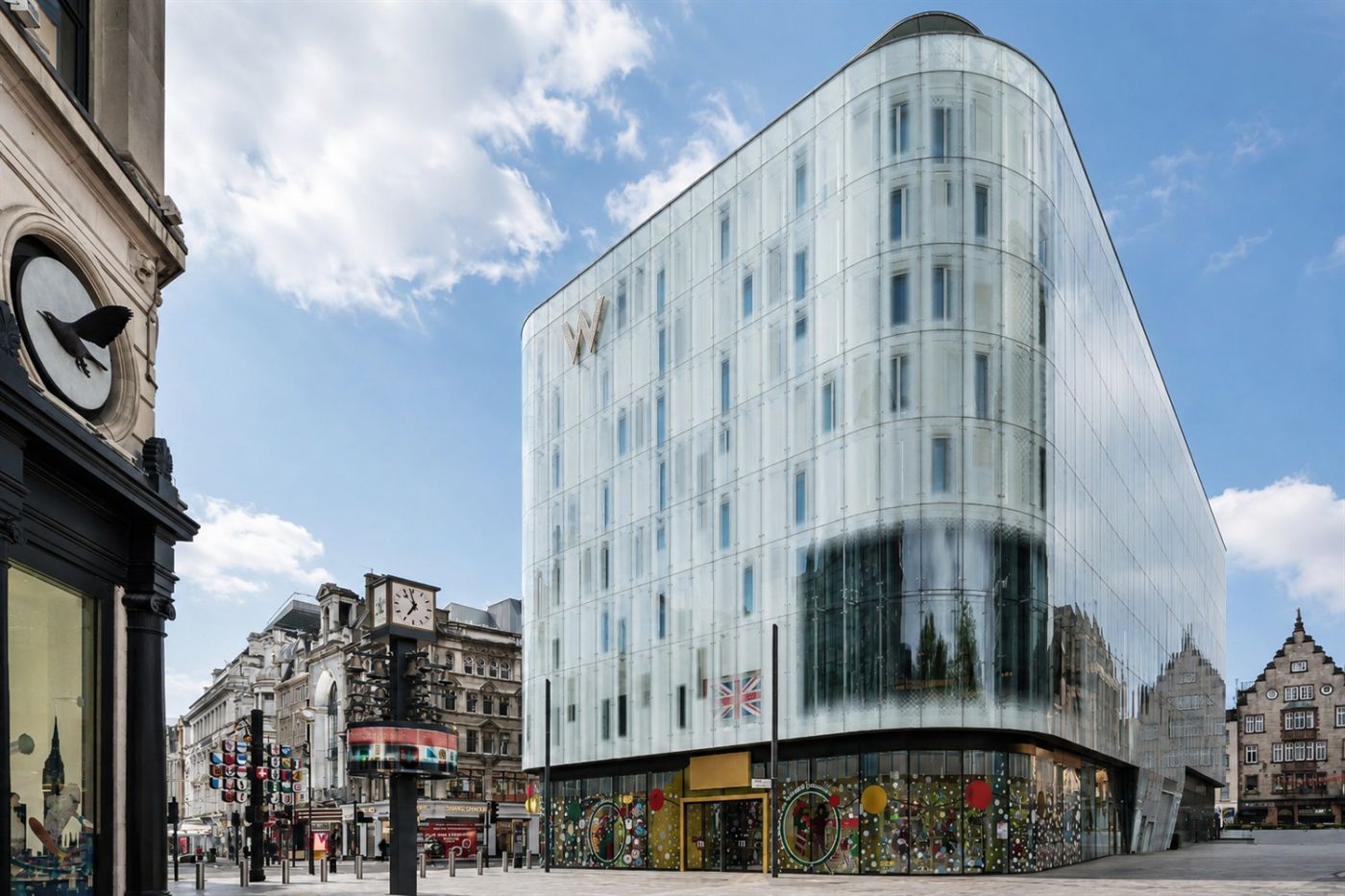 W London Leicester Square