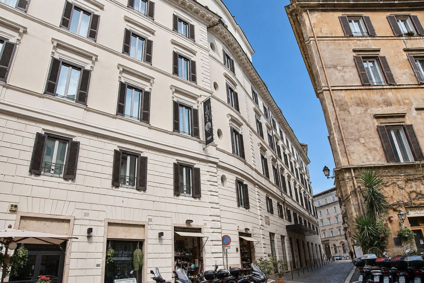 The Pantheon Iconic Hotel