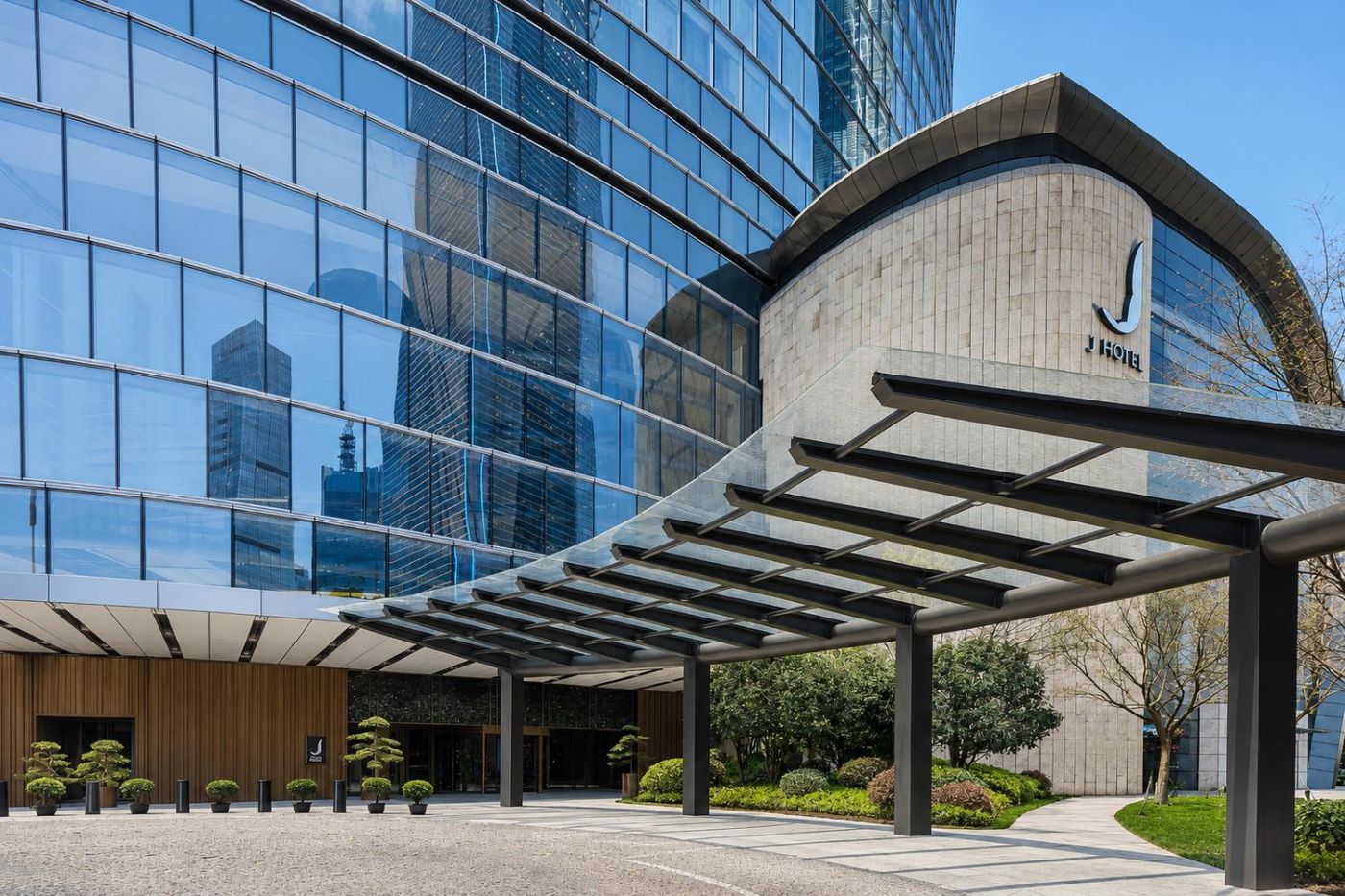 J Hotel Shanghai Tower