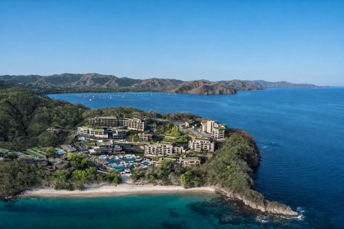 500 USD Hotel Credit & Free Airport Transfers