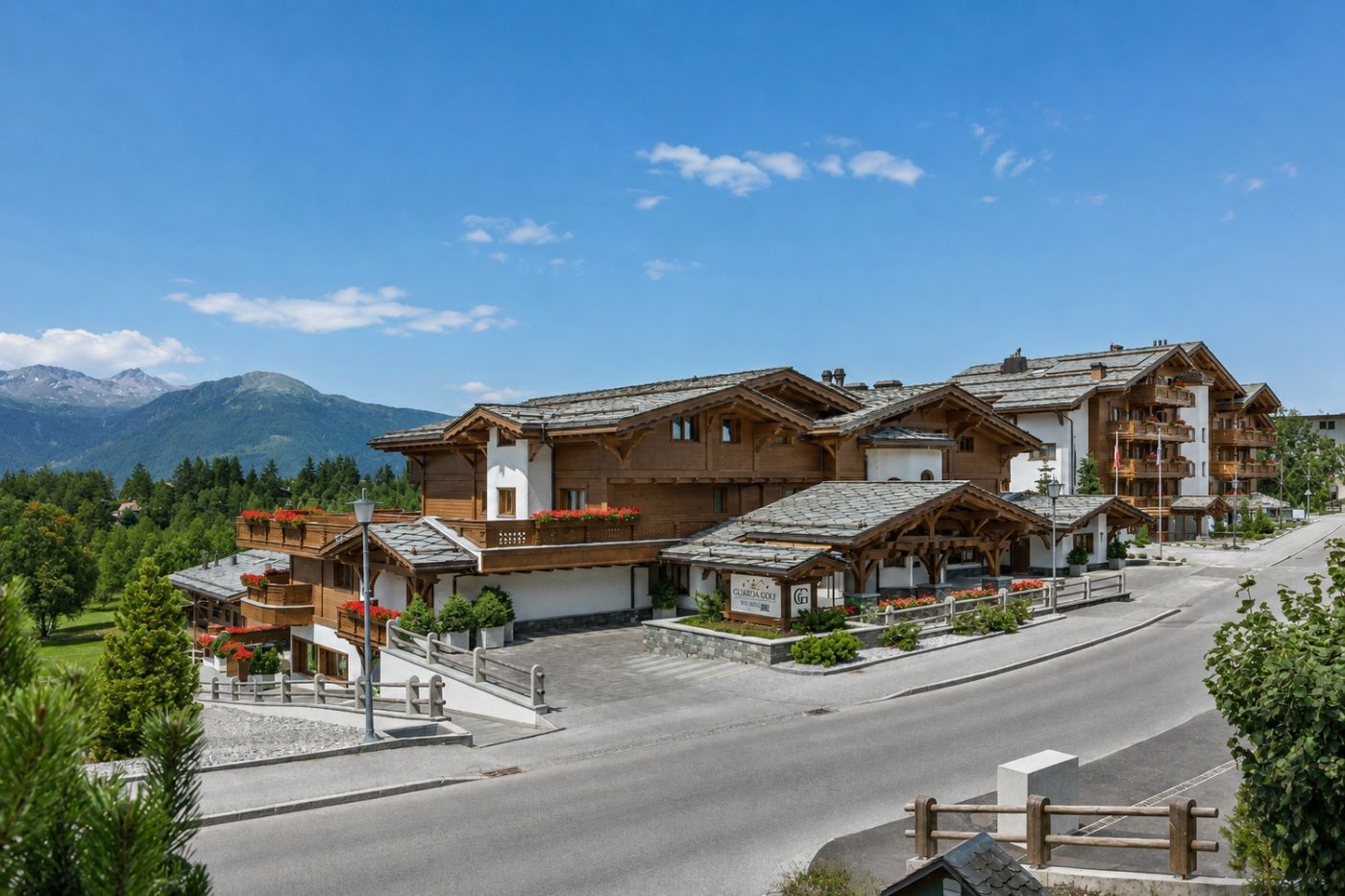 Guarda Golf Hotel & Residences