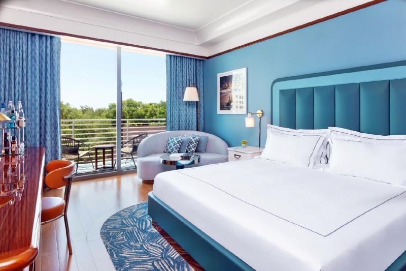 Premier Park View Room