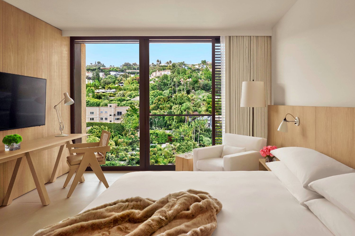2 Bedroom Deluxe Connecting Rooms
