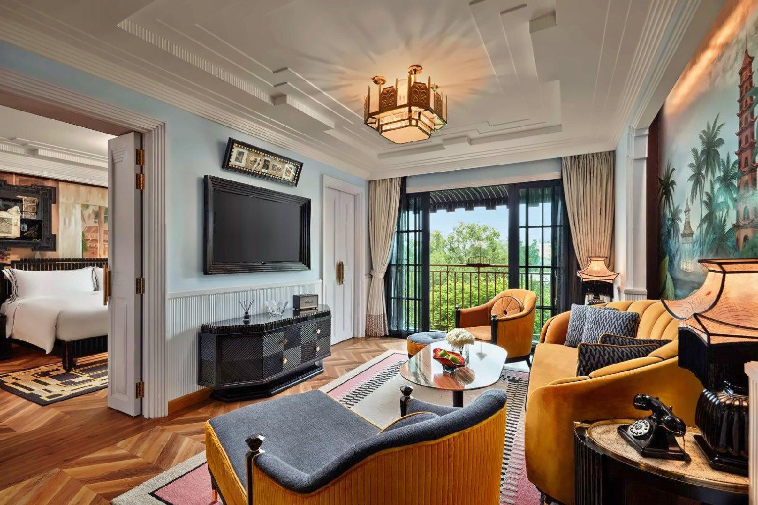 Deluxe Suite 