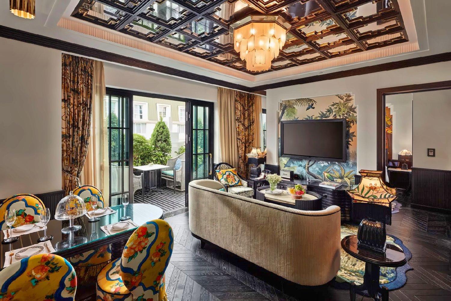 2 Bedroom Royal Opera Suite