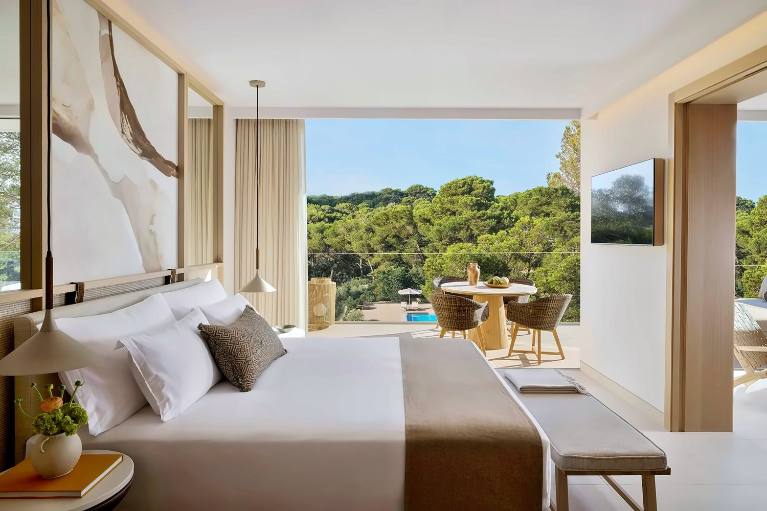 Pool View Suite