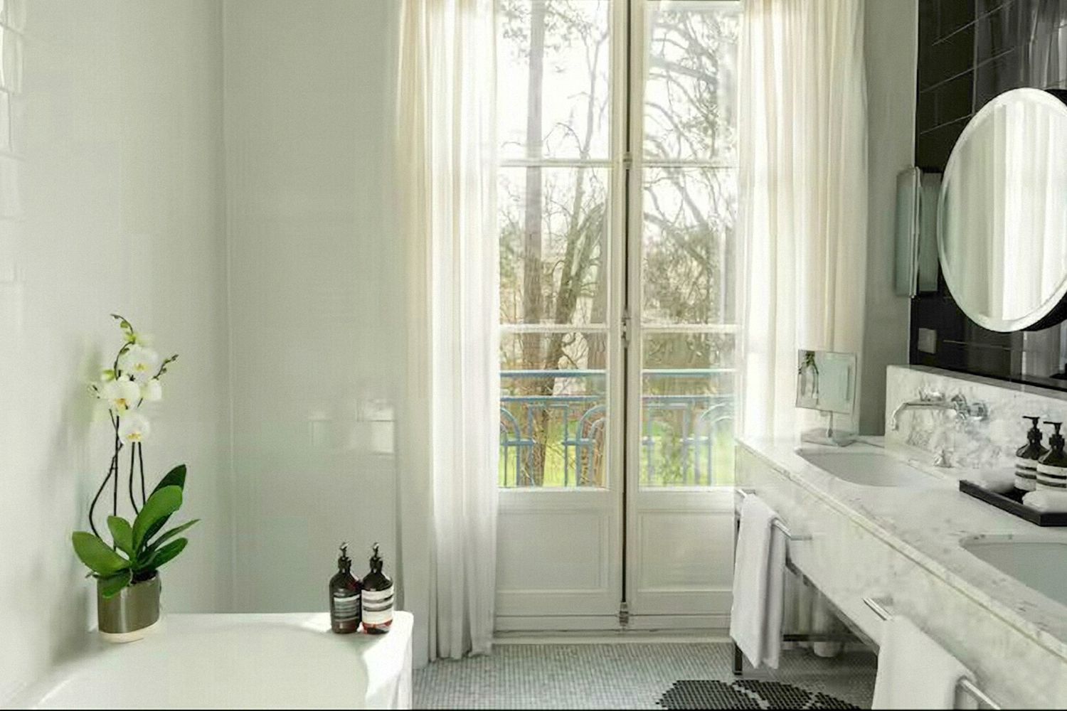 Palace Versailles Suite