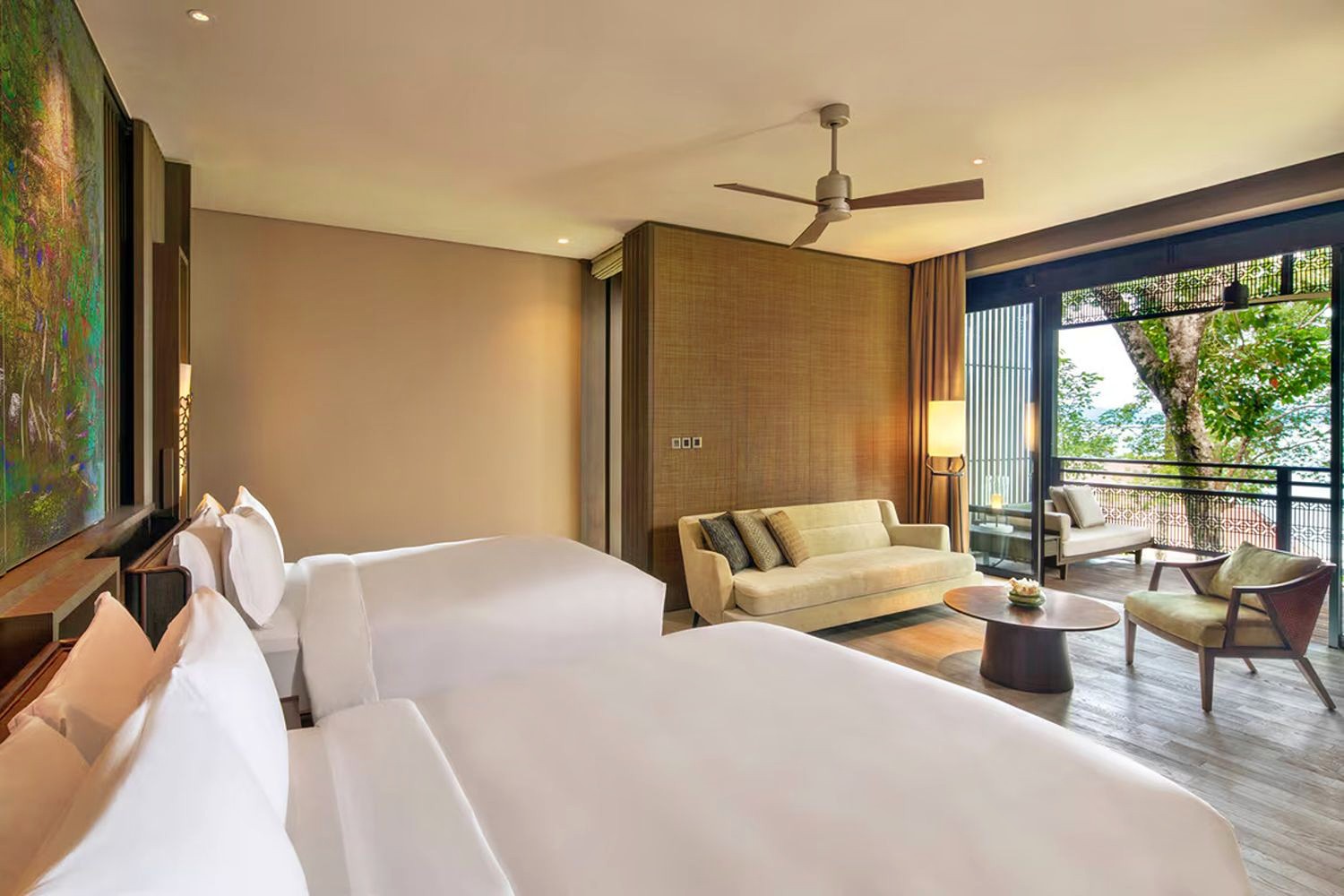 Deluxe Ocean View Balcony Room