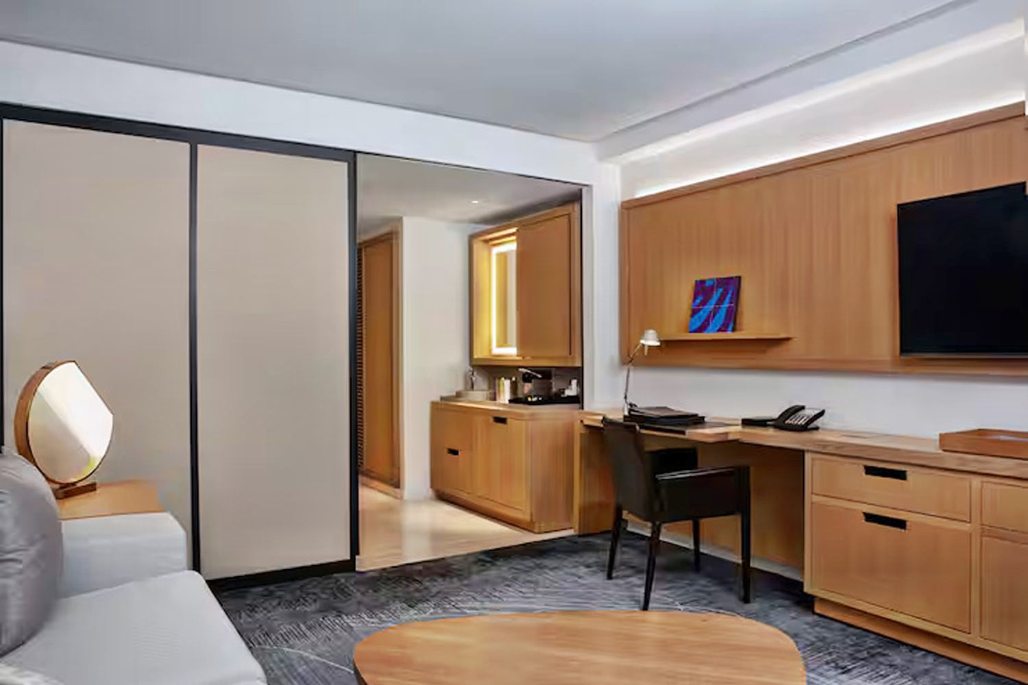 3 Bedroom Corner Suite