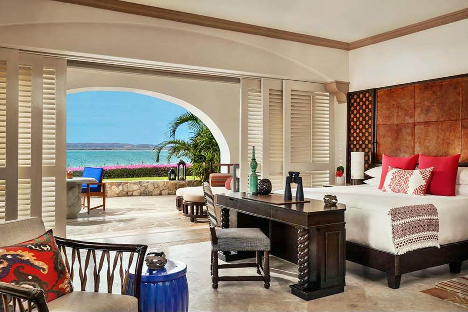 2 Oceanfront Junior Suite