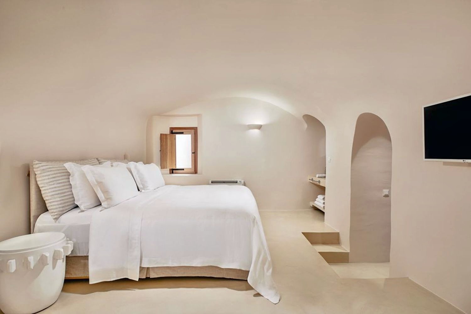 2 Bedroom Bi-level Mill Haven Suite
