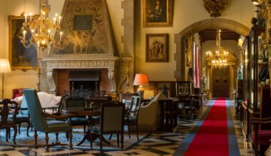 Schlosshotel Kronberg lobby