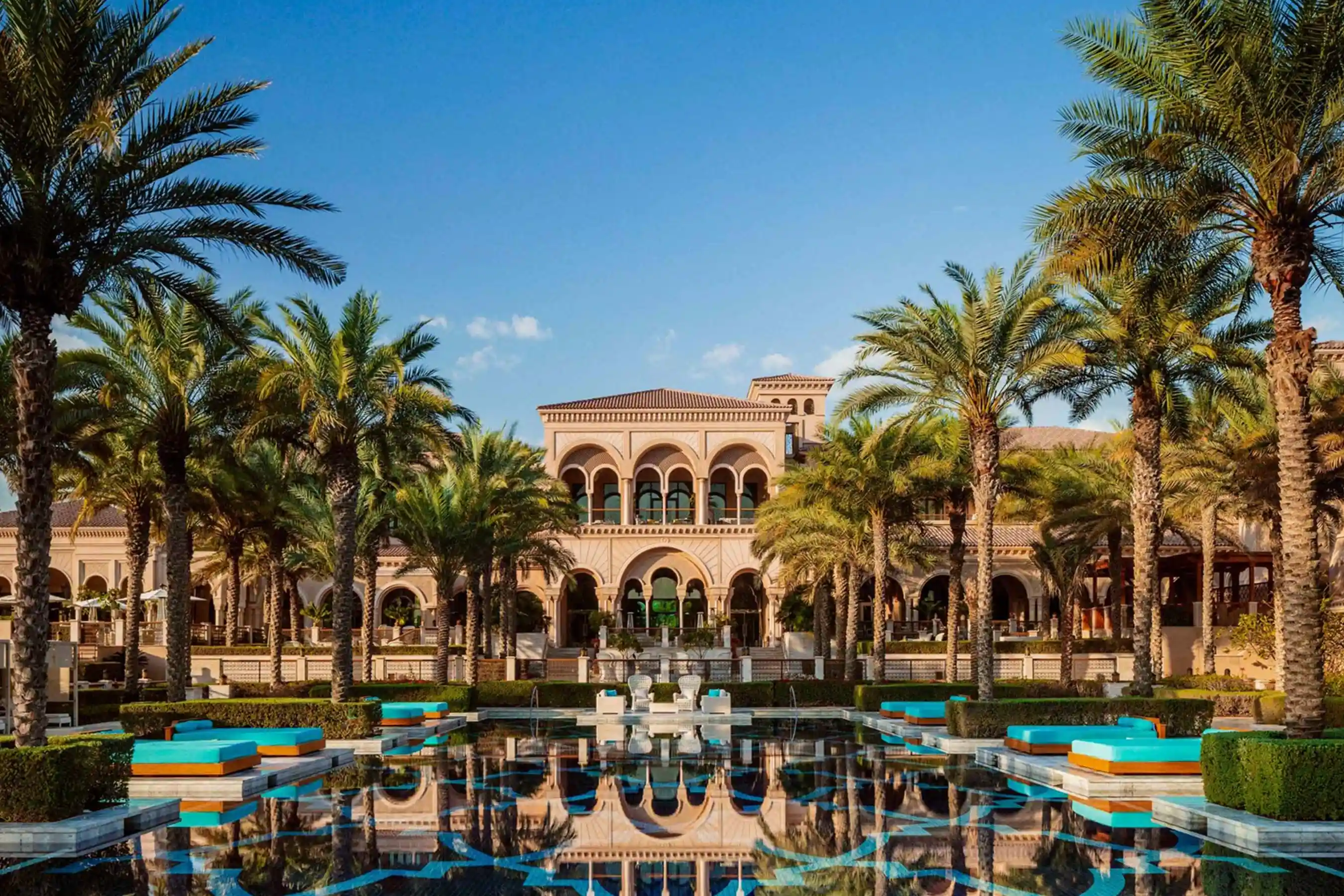 Dubai Luxury Hotel Escapes  Beach  Downtown And Desert Logic