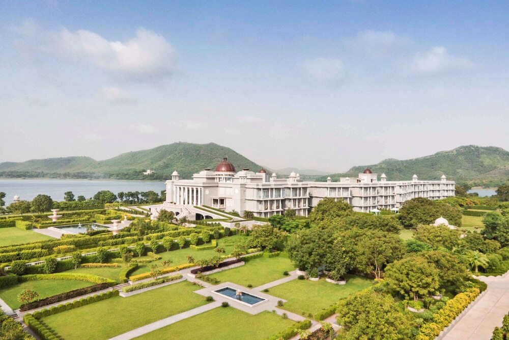 India Luxury Hotels Palaces Cities And Retreats To Plan Around