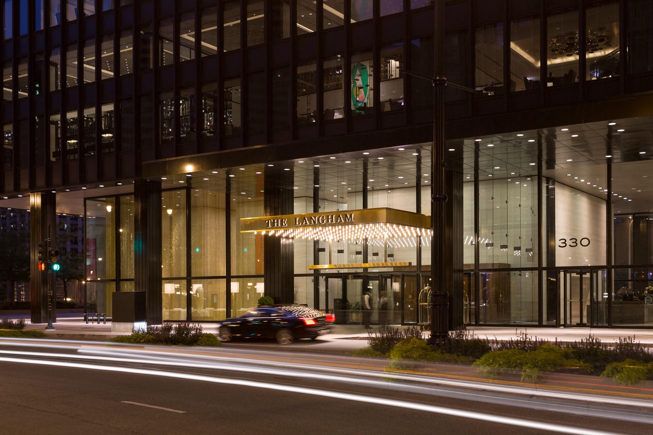 Chicago Lake Michigan View Hotels Room Category And City Base Guide