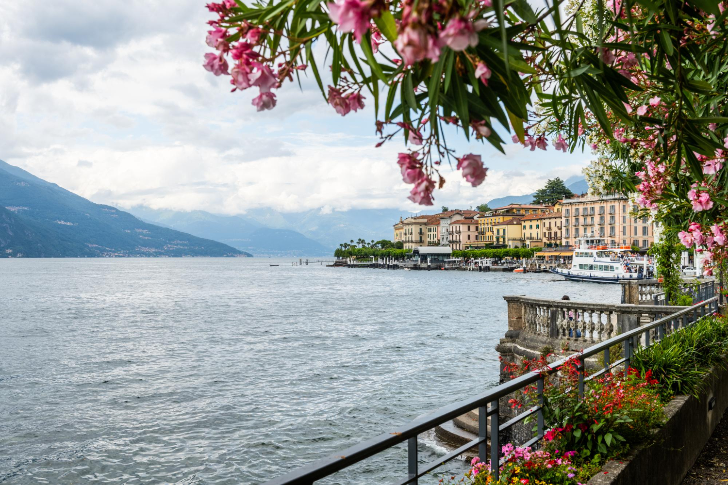 top lake como attractions