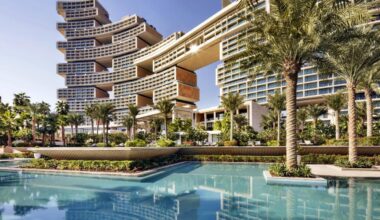 Atlantis The Royal Dubai exterior for a Dubai autumn luxury travel guide