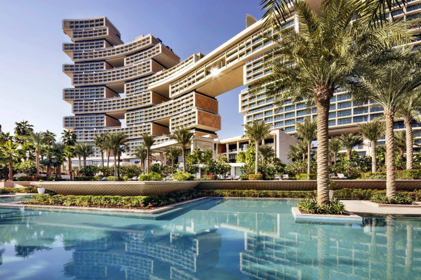 Atlantis The Royal Dubai exterior for a Dubai autumn luxury travel guide
