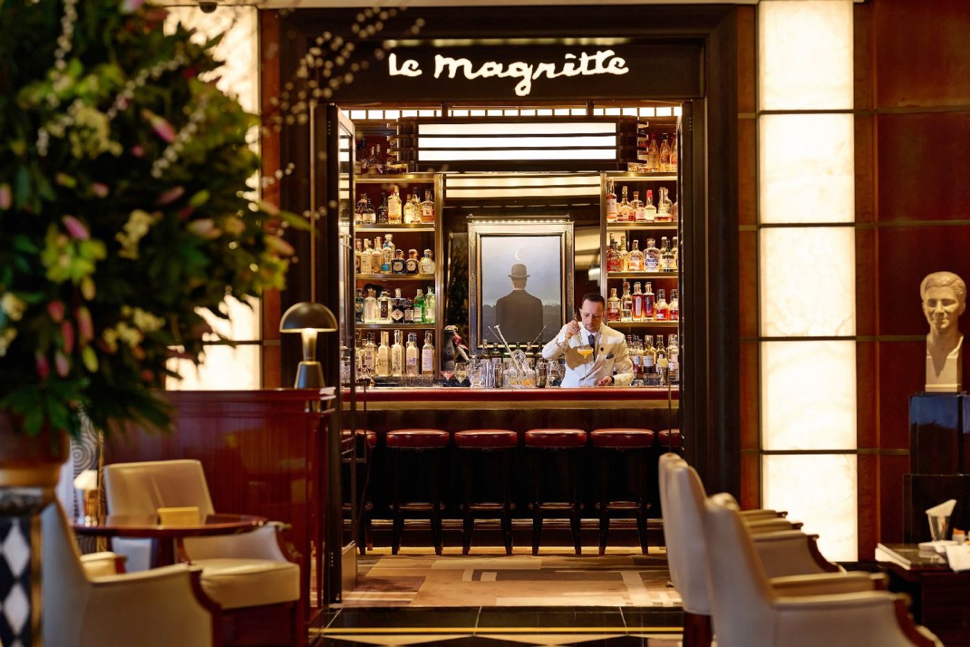 Le Magritte Bar at The Beaumont London with intimate Mayfair bar counter and art-led atmosphere