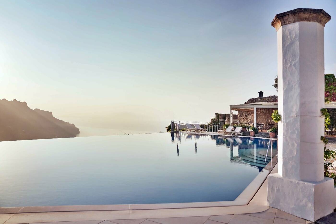 Caruso Belmond Hotel infinity pool above Ravello
