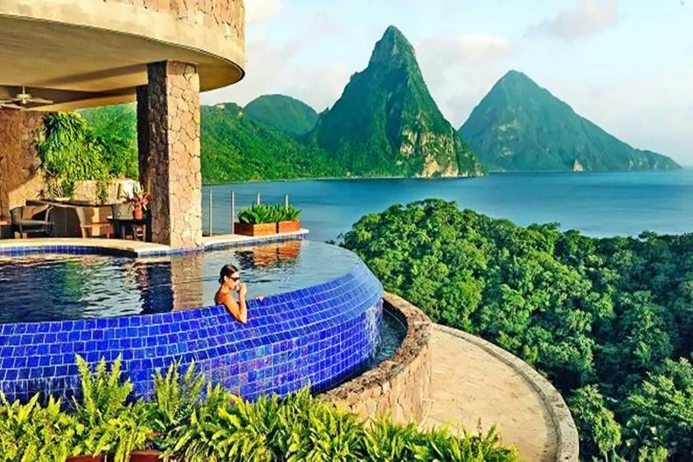 Jade Mountain private infinity pool facing the Pitons