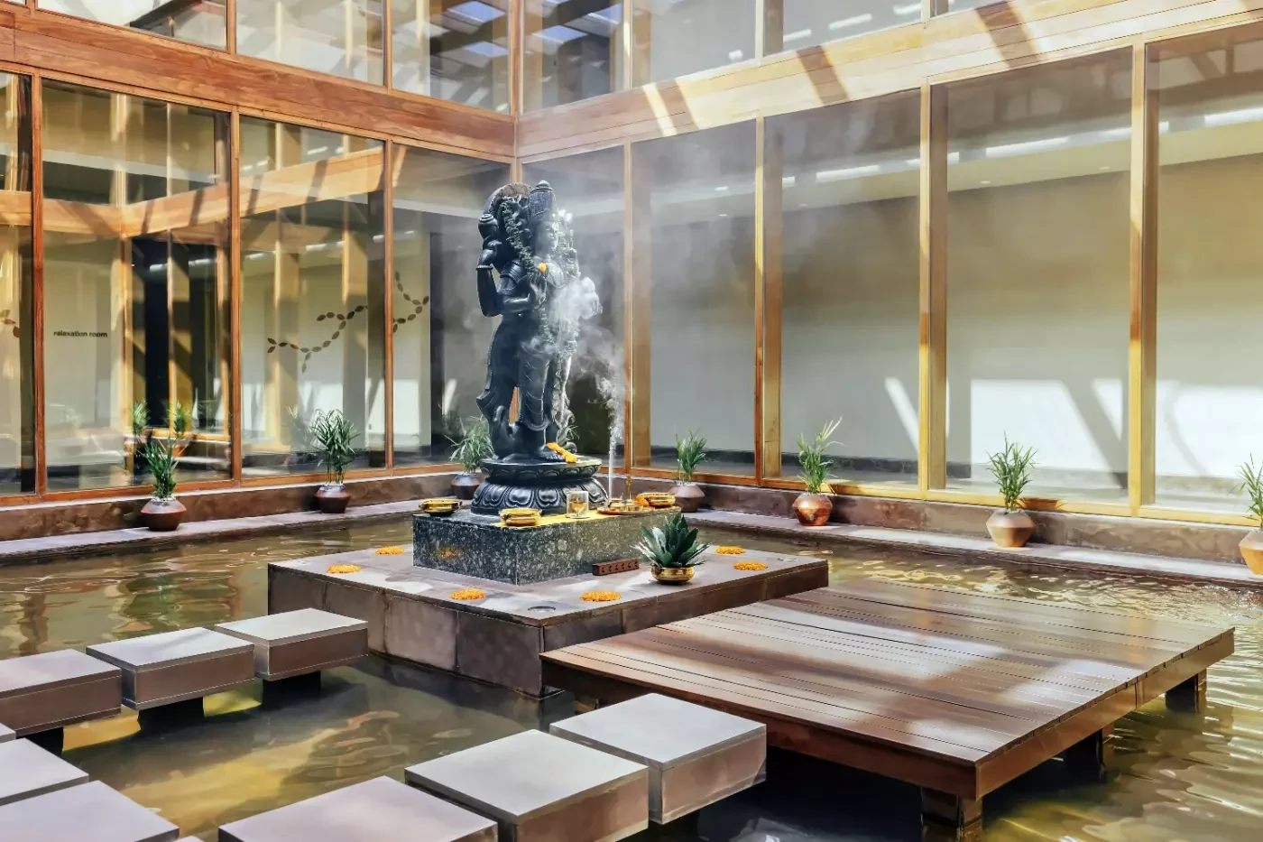 Courtyard water feature and sculpture beside the relaxation room at Six Senses Vana