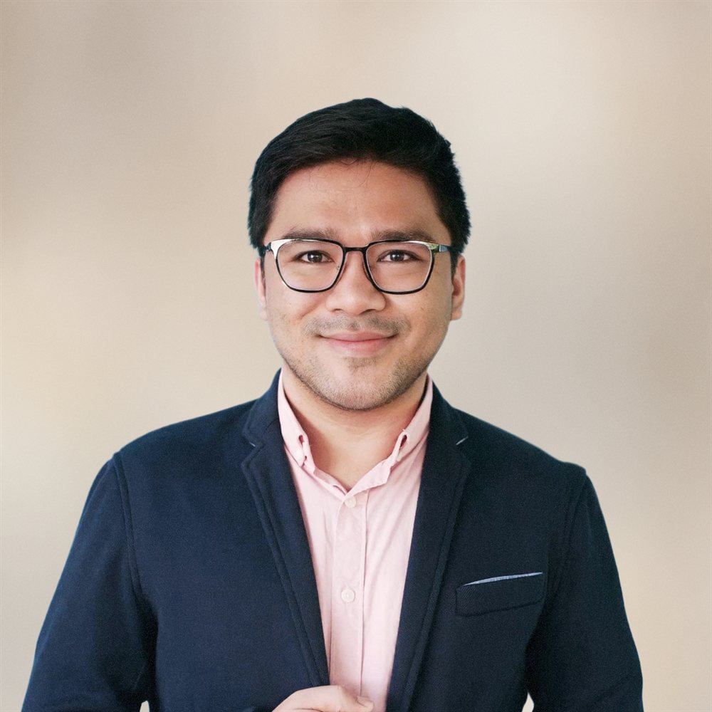 Jonthan Tan